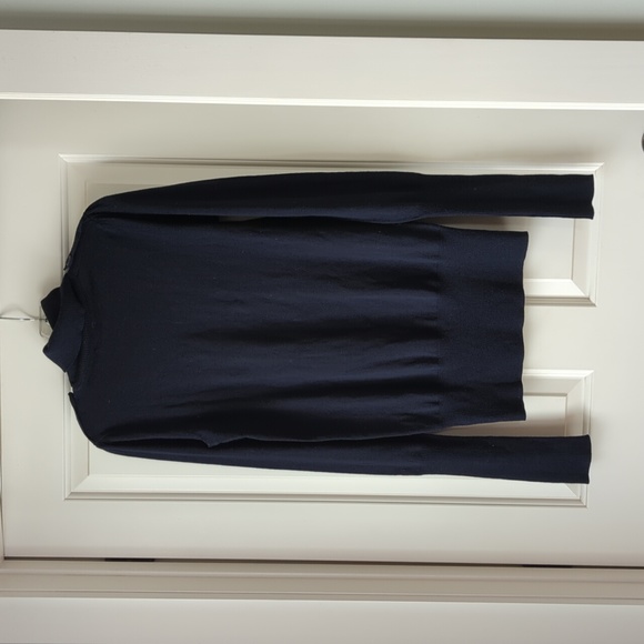 Club Monoco Sweater - Picture 5 of 7